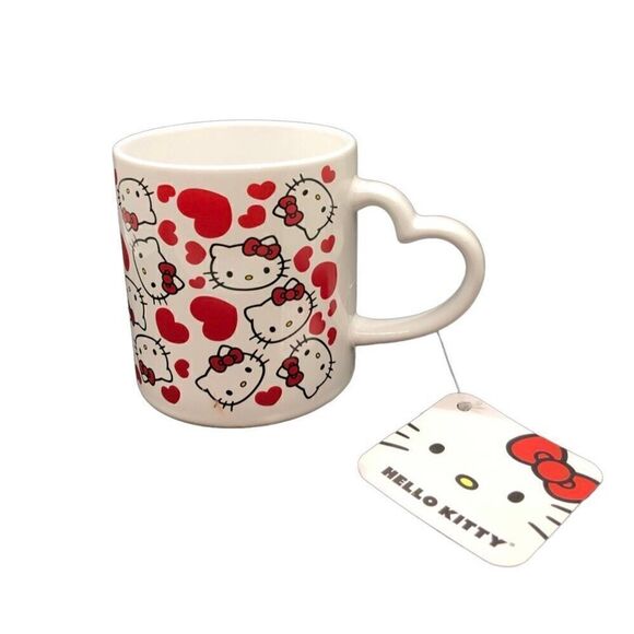Hello Kitty NWT Heart Handle Mug Coffee Tea Cup Fir Valentines - Picture 8 of 16